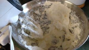 Cream Cheese and Confectionars pie filling