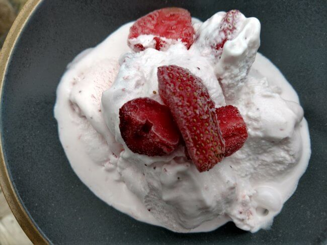 Homemade Strawberry Icecream
